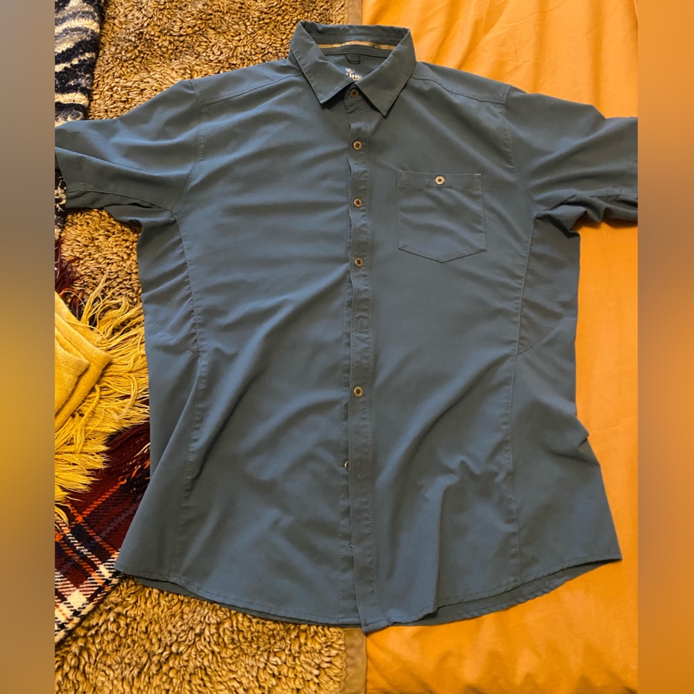 2 For 1 Men's KUHL Blue and Gray Short Sleeve button up Shirts - VG Condition - Picture 12 of 12